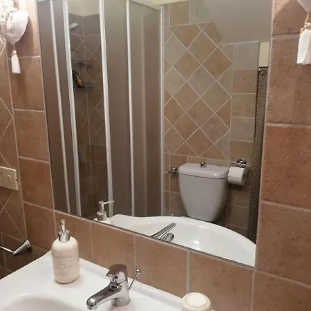 A Casa Di Iole Apartment Fiumicino Room photo